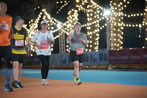 BIB: 23776, 27055, 26508
                            <button type="button" onclick="openModal(21486923)" class="btn btn-primary btn-sm float-right btn-popup" data-toggle="modal" data-target=".modal-high-quality">
                        <i class="fas fa-shopping-cart"></i> Add to Cart
                    </button>
                                            <button type="button" onclick="isThisMe(21486923, true)" class="btn btn-success btn-sm float-right btn-popup btn-isme hidden" data-toggle="tooltip" data-placement="bottom" title="นี่คือรูปของคุณใช่ไหม คลิกที่นี่เพื่อเอาเข้าอัลบั้ม">
                        <i class="fas fa-plus"></i> Add to album
                    </button>
                    <button type="button" onclick="isThisMe(21486923, false)" class="btn btn-warning btn-sm float-right btn-popup btn-isnotme hidden">
                        <i class="fas fa-ban"></i> Remove from album
                    </button>